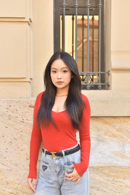 Blusa Canelada Bege Manga Longa
